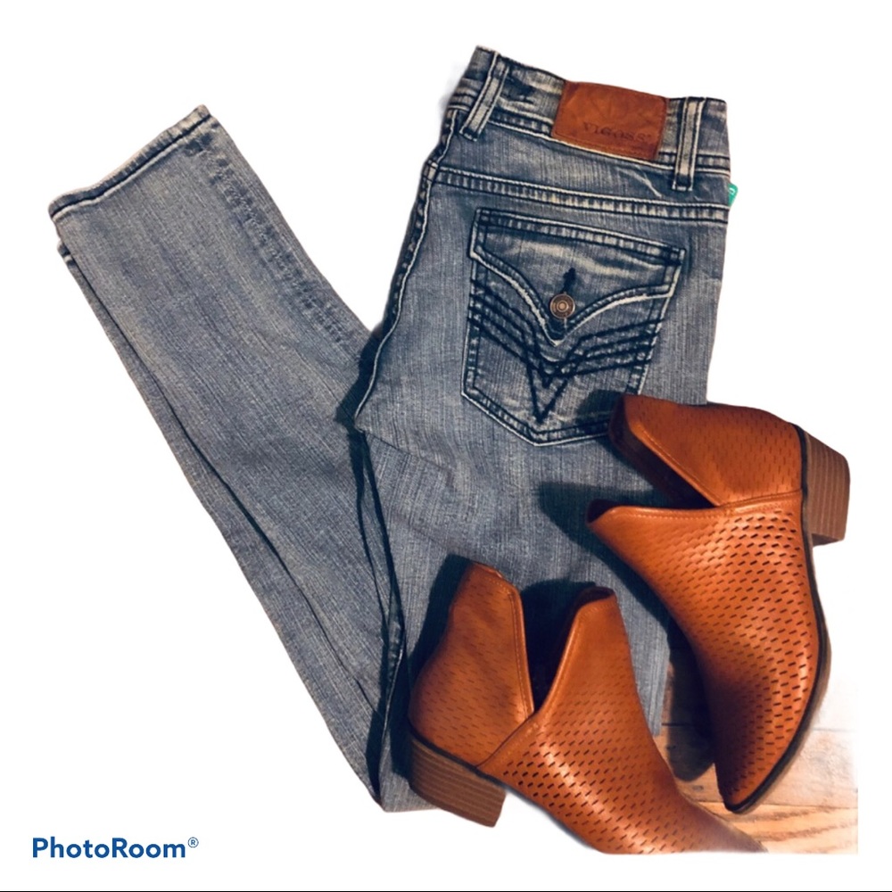 📍Final Price Vigoss Serena Super Skinny Jeans